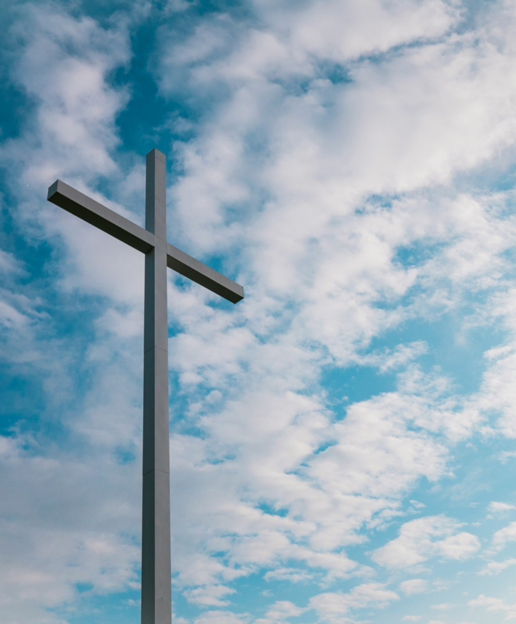青空と十字架